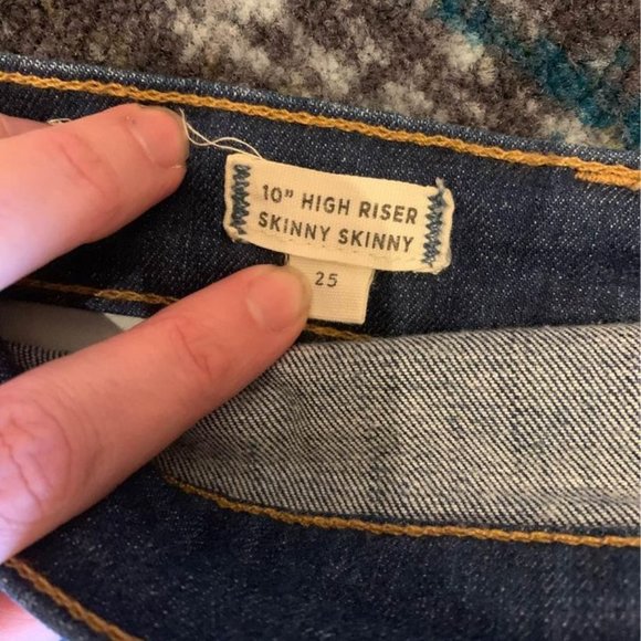 Madewell Jeans | Size 25 | Button Front 10” High Riser Skinny Jeans - Picture 2 of 7
